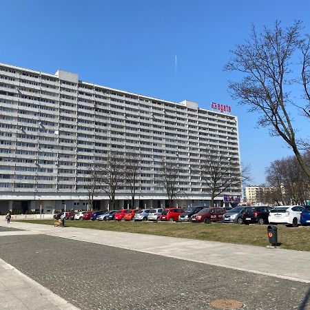 Aparthotel Superjednostka 카토비체 외부 사진